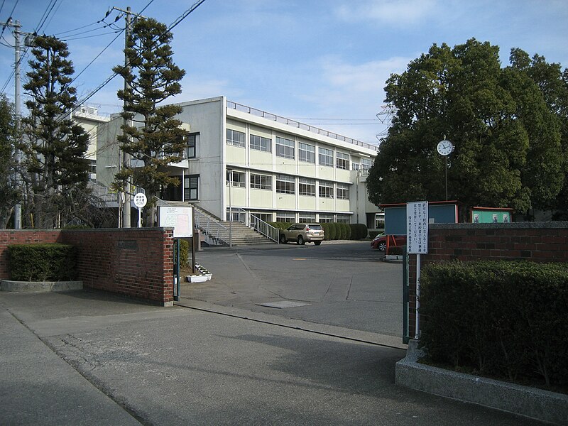 坂戸高等学校