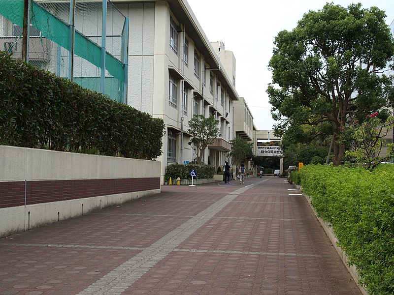 釜利谷高等学校・普通科