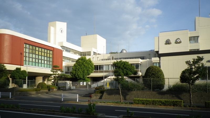 千葉市立稲毛高等学校・国際教養科