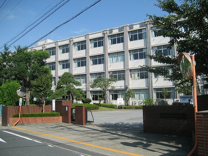 草加南高等学校