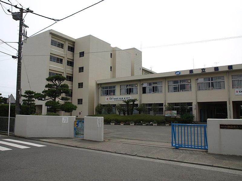 鶴嶺高等学校・普通科