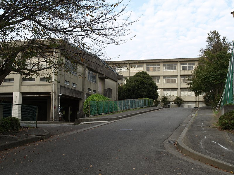 舞岡高等学校・普通科