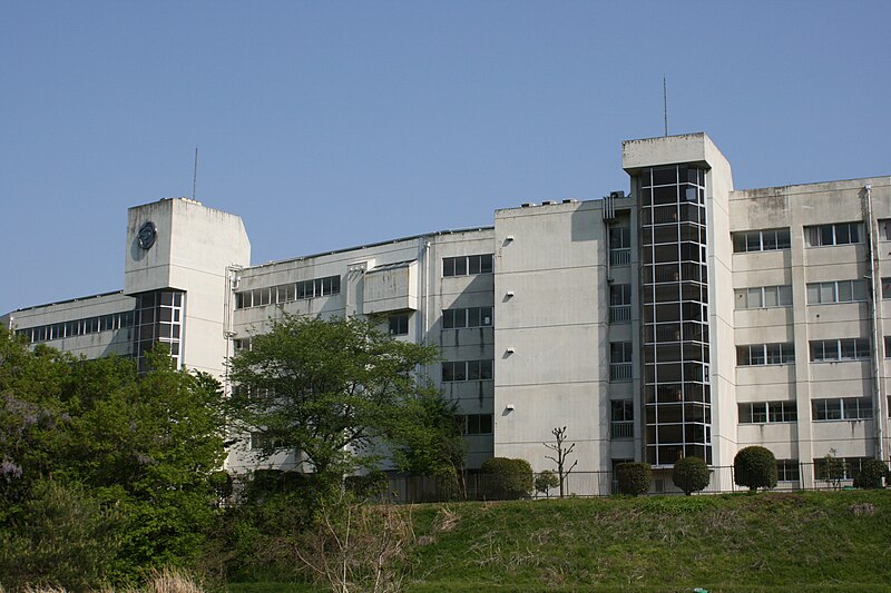 鳩山高等学校