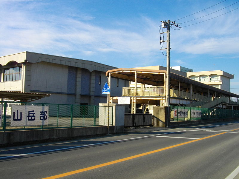 総和工業高等学校・電子機械科